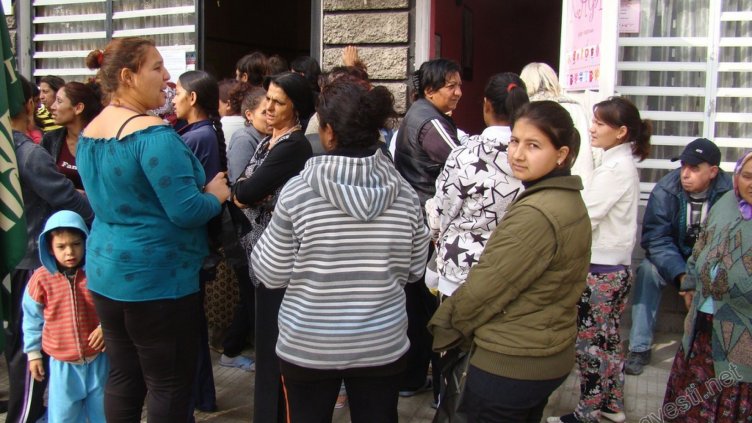 Всеки трети българин – крайно беден