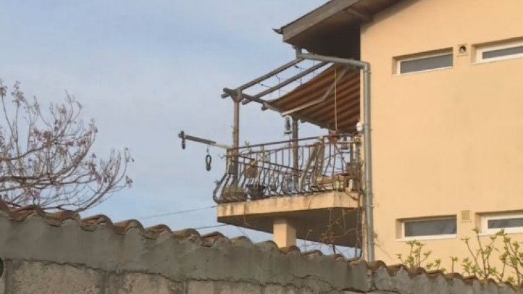 50-годишният варненец, който стреля по полицаи, остава в ареста