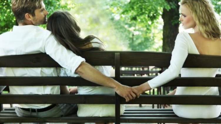 Седем неща, които той прави, само ако си има друга