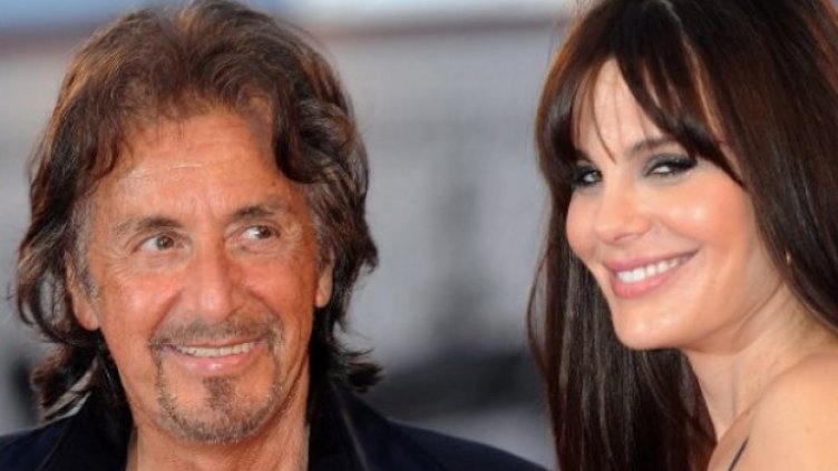 Ал Пачино планира да предложи брак