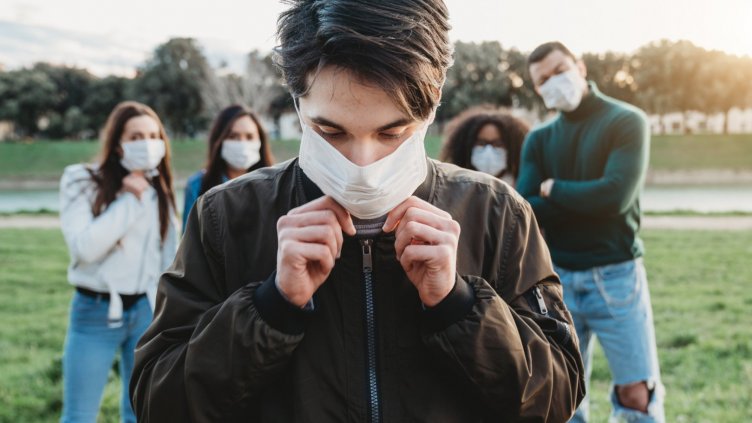 С 10 хил. на година се топят младежите ни. Демография ли, емиграция ли?