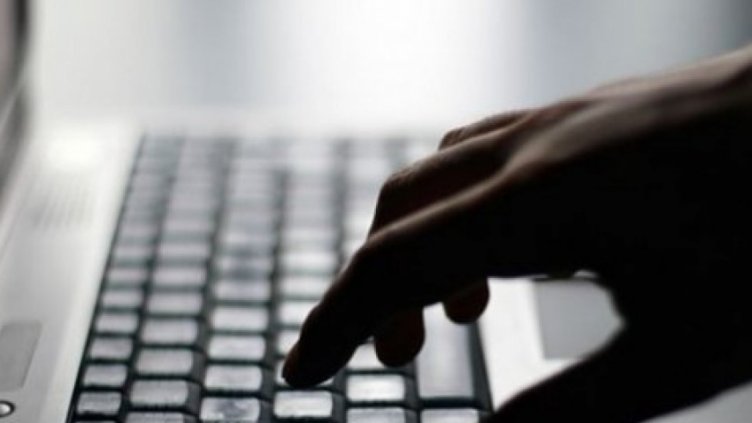 Българска фирма измами чрез хакери чех, купувал си имот в Кипър