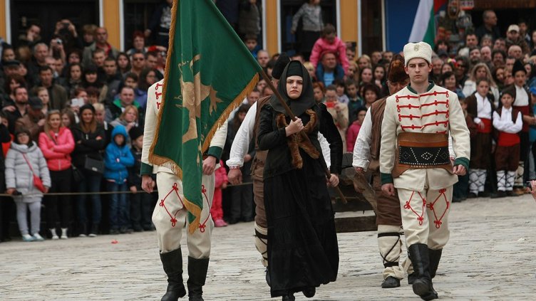 Копривщица въстана отново