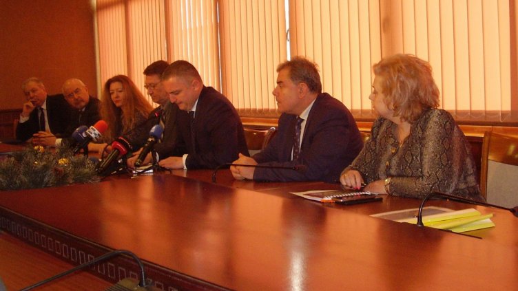 Иван Портних: До края на април бул. „В.Левски“ трябва да е готов