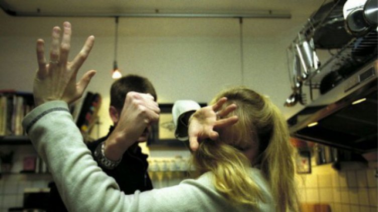 Адекватни наказания за насилие над жени поискаха на дискусия във Варна