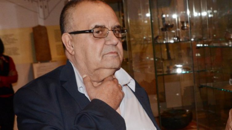 Шефът на НИМ Божидар Димитров излиза в пенсия