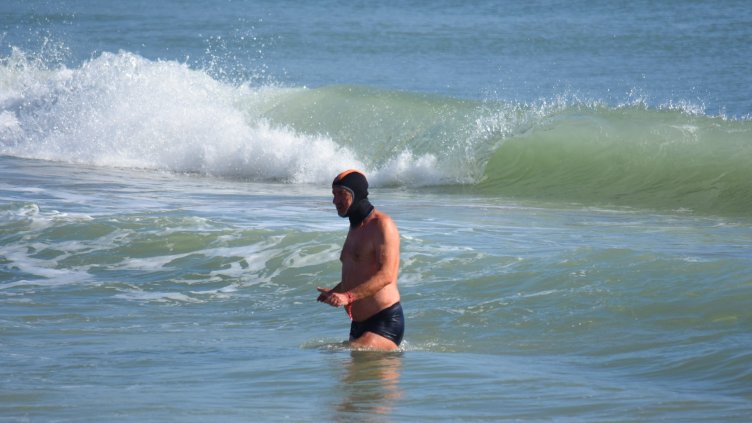 И плажът пак се напълни (СНИМКИ)