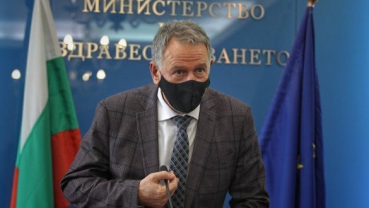 Кацаров пак плаши с локдаун, ако &bdquo;зеленият сертификат&rdquo; се провали