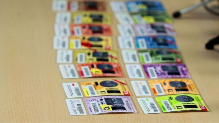 В разгара на отпускарския сезон месечните винетки изчезнаха