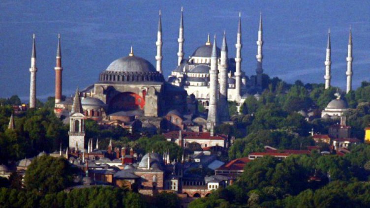 Турция очаква 40% по-малко нашенци за Великден