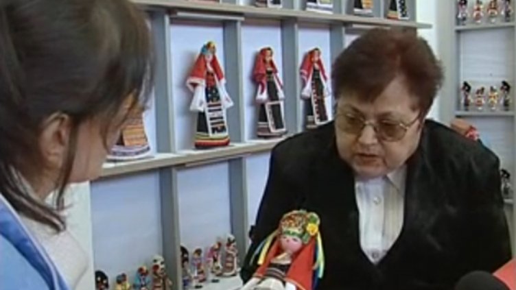 Тополчанка превърна дома си в музей на носиите