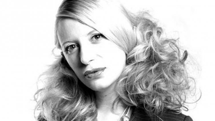 Ваня Щерева гостува на варненската библиотека за маратона на четенето