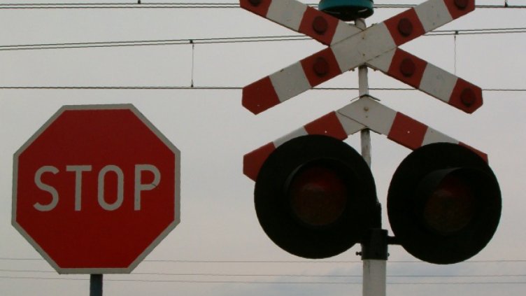 ЖП бариера падна върху автобус в Пловдив