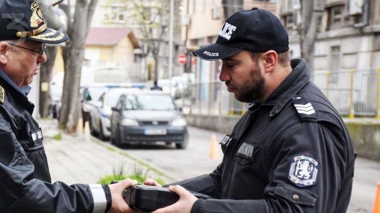 Варненските полицаи стрелят с нови пистолети
