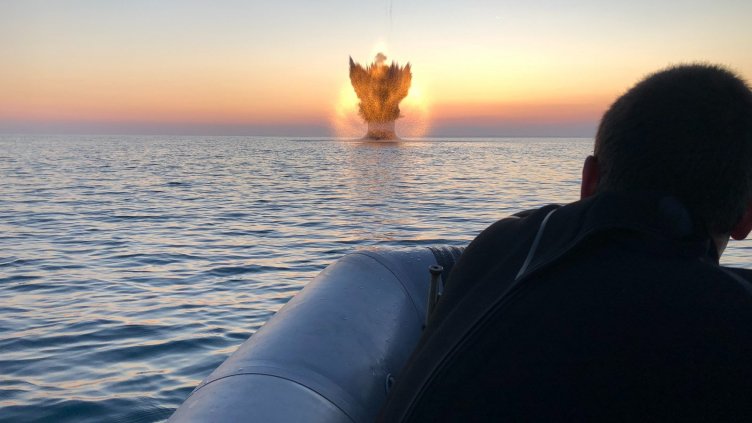 7 мини са неутрализирали ВМС в Черно море
