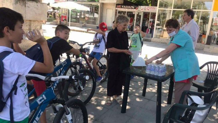 6 медицински пункта са разположени във Варна заради високите температури