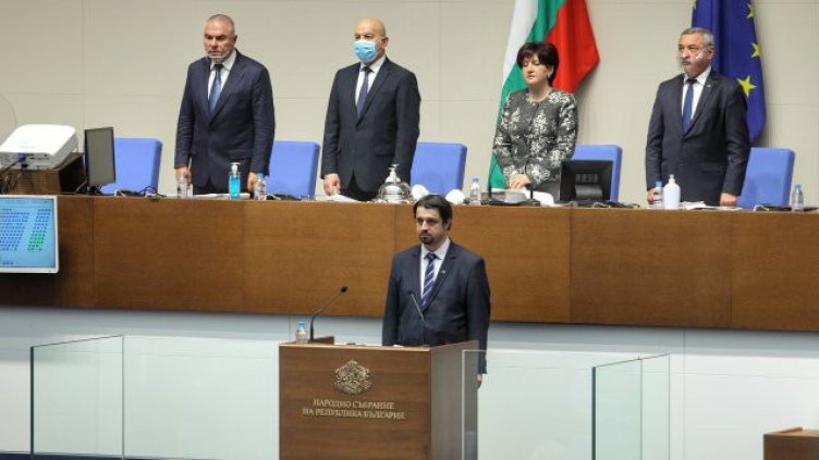 Варненският журналист Георги Александров се закле в първия работен ден на НС за годината