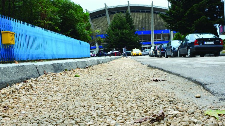 Улица във Варна пропищя от ремонт на ВиК