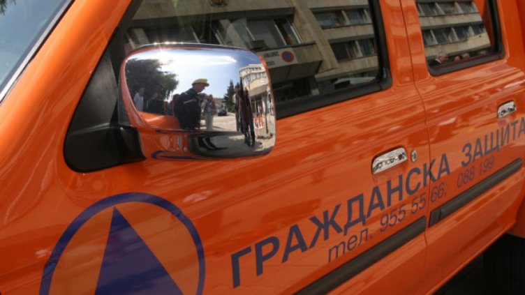 Гражданска защита помогна на паднала жена