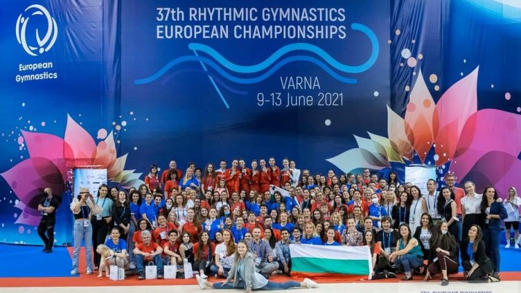 Над 170 доброволци се включиха в организацията на Европейското първенство по художествена гимнастика