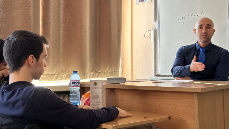 Варненски съдия разкри пред ученици наказанията при основни нарушения на пътя