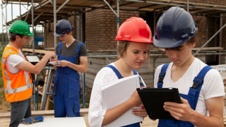 Търсят младежи за безплатно обучение