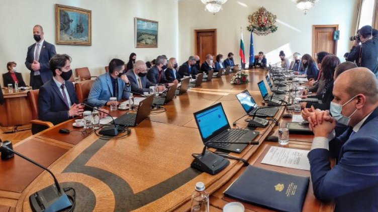 Какво реши МС: Гърция пази морето ни, променят Закона за морските пространства