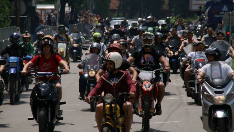 2000 рокери на събор в Дупница