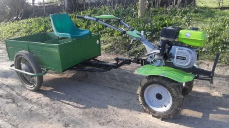 Младеж е в болница след катастрофа с мотофреза край Варна