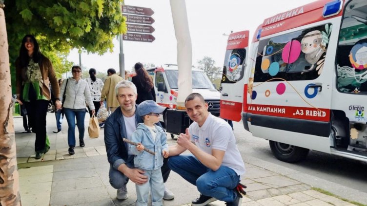 Кметът се включи в кампанията „Аз вярвам и помагам“