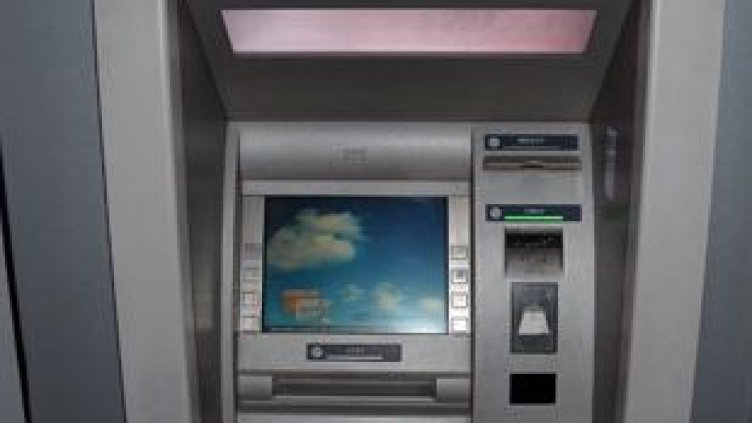 Изчезнаха 100 000 лева от банкомат в Червен бряг