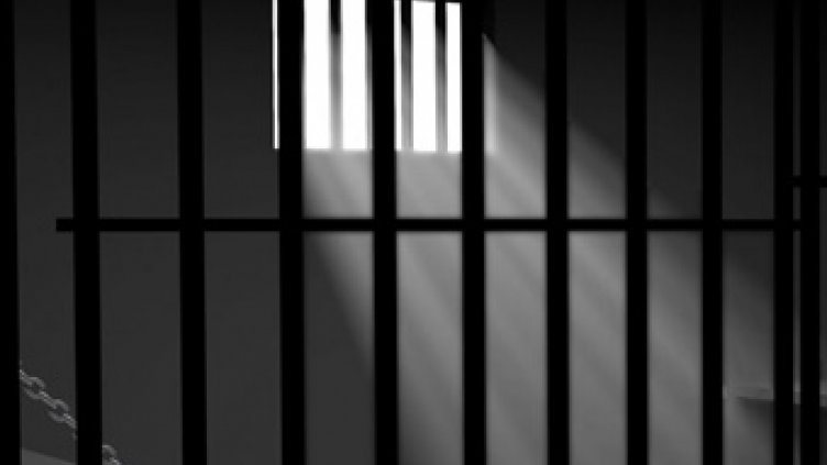 Задържан за камиона ковчег остава в ареста