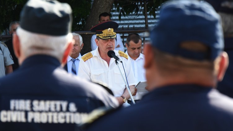 Подсилват  кадрово огнеборците за лятото във Варна