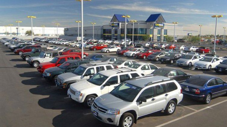 Автотърговците вече не правят отстъпки. Старите коли скочиха с до 50%