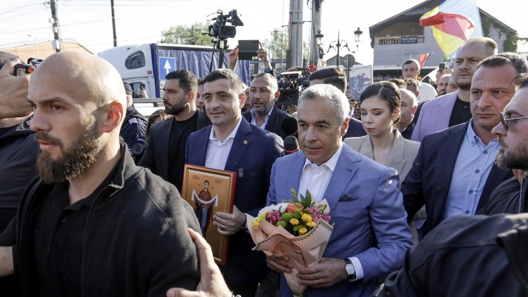 Калин Джорджеску се оттегля от политиката