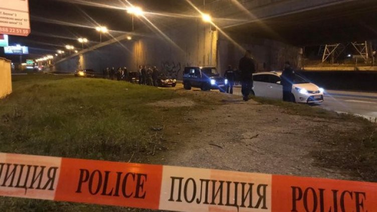 Брутален разстрел в София: 46-годишен убит в джип пред очите на дете