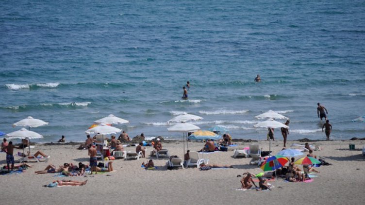 Времето през септември ще е само за плаж!