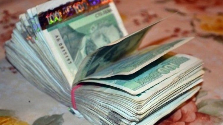 Средната заплата скочи над 2 пъти