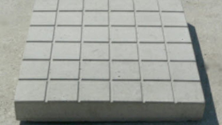 Рецидивист задигна 125 плочки от строеж