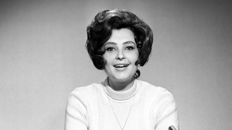 Почина Анахид Тачева