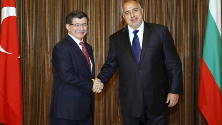 Ахмет Давутоглу и Бойко Борисов. Снимка: архив, Reuters