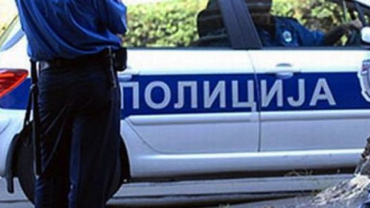 Петима заклещени в БГ кола в Сърбия
