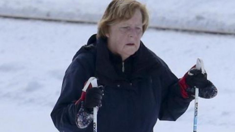 Меркел яхна ските за Коледа