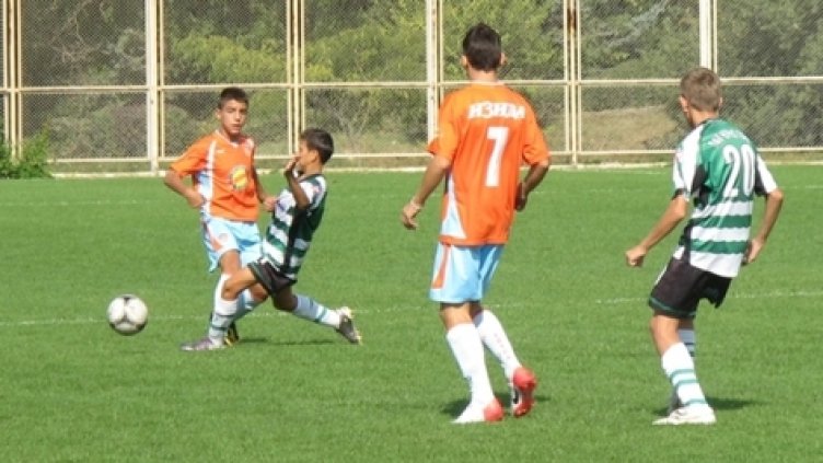 “Моряците” играха с Академията на Хаджи