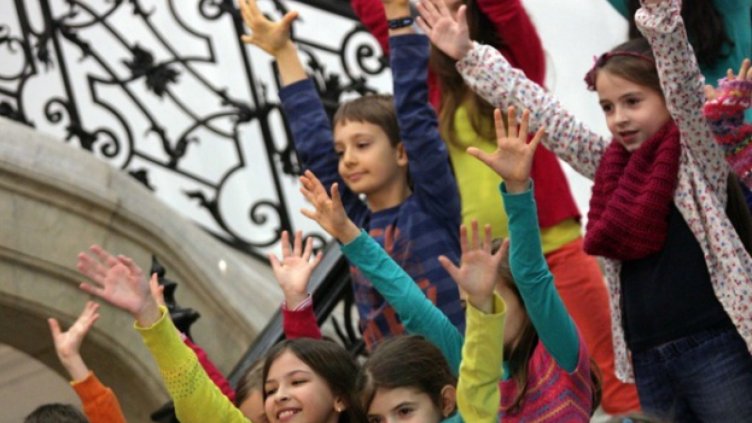 Осиновители настояват за отпуск по майчинско без дискриминация