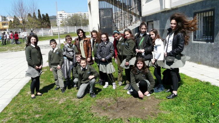 Ученици се запознаха с историята на „Владиславово“