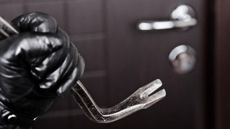 Надомните крадците си взеха почивка