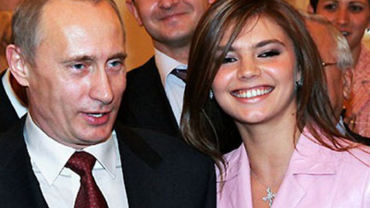 Кремъл отрече спекулациите, че Путин чака дете от Кабаева