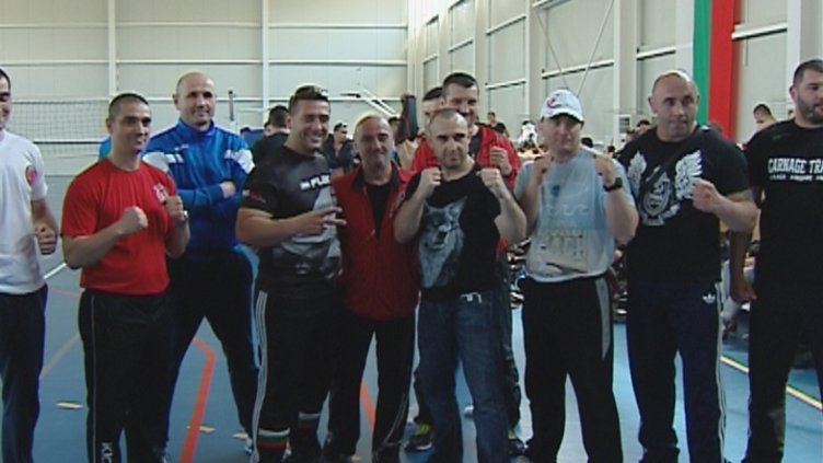 Предсъстезателното обиграване в кикбокса става традиционно