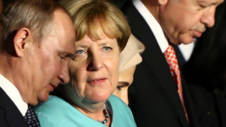 Москва за Кристалина: Меркел поиска, но Русия отказа!